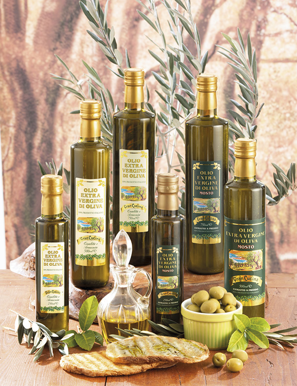 Extravirgin Olive Oil: Gold on your Dishes